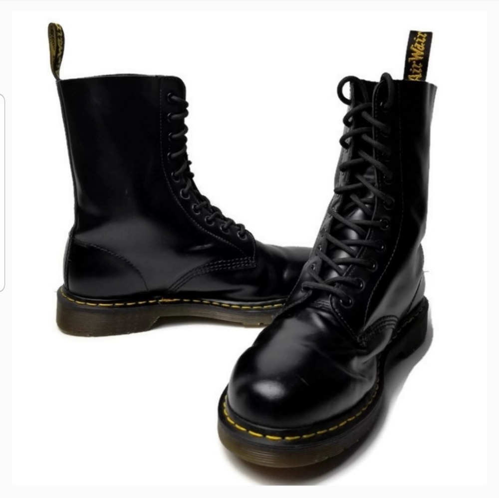 DR. MARTENS 1490  W SZ 11 / M SZ 10